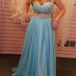 Prom dress